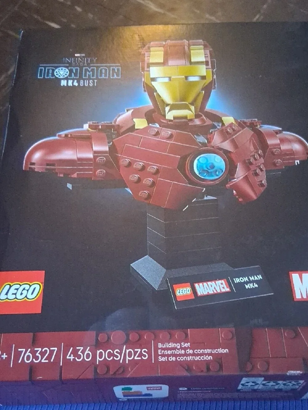 Marvel LEGO Iron Man Bust - Red and Gold